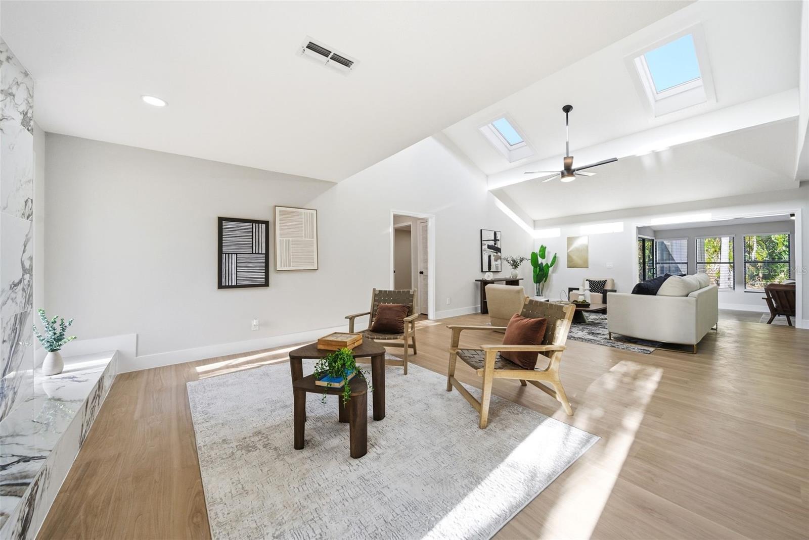 HARBOUR OAKS UNIT 1 - Residential