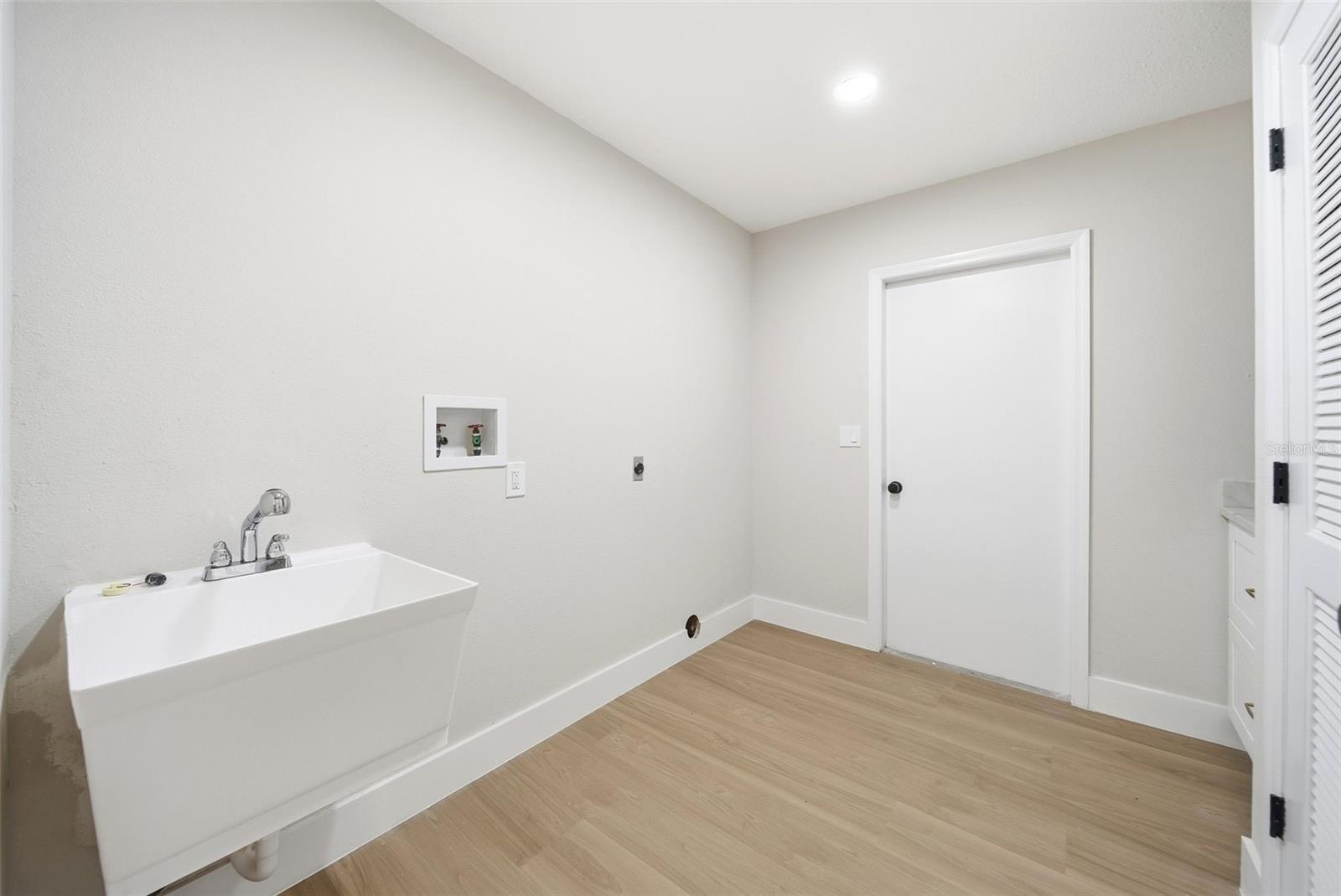 HARBOUR OAKS UNIT 1 - Residential