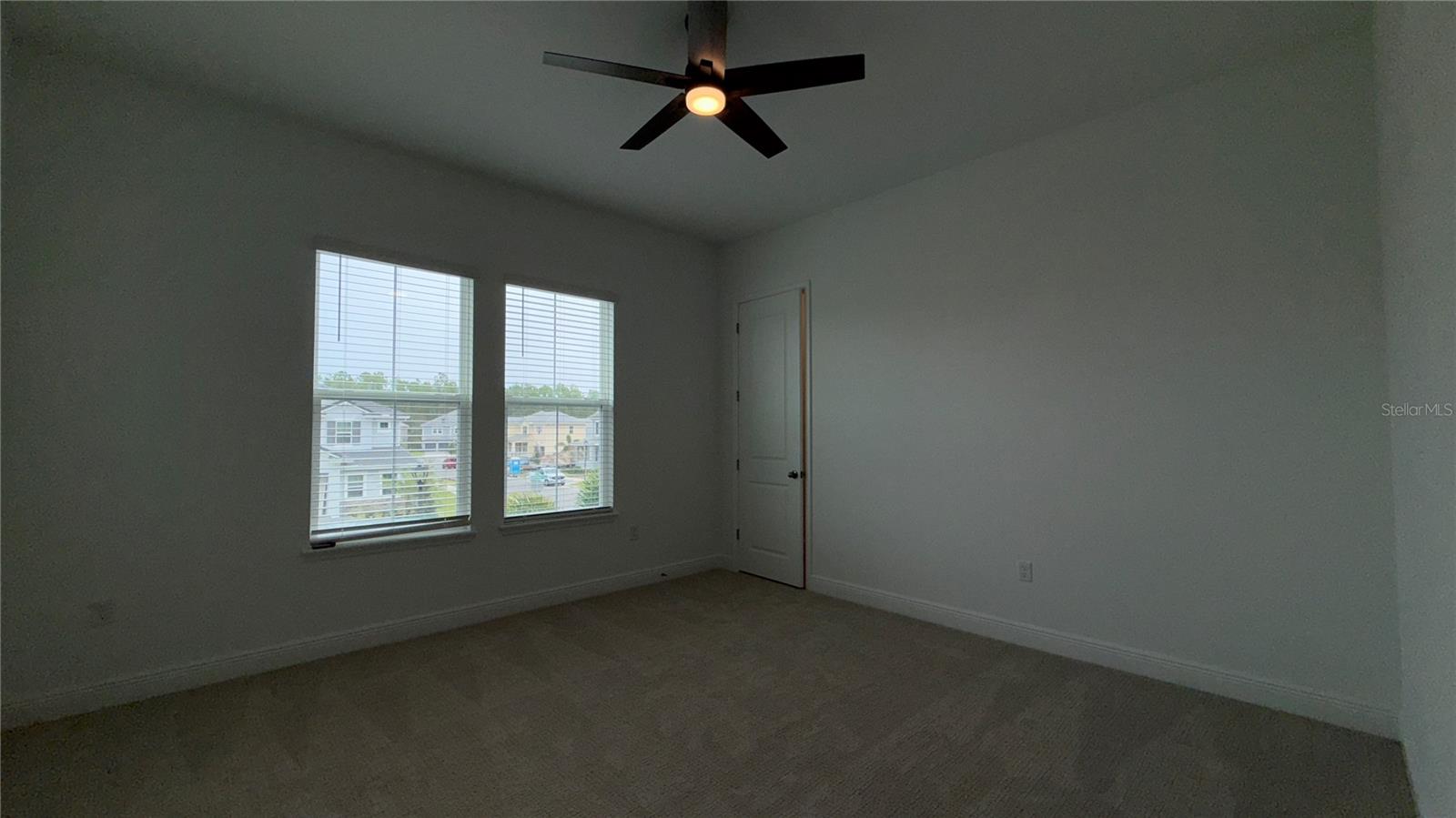 PALMS AT WINDERMERE - Residential Lease