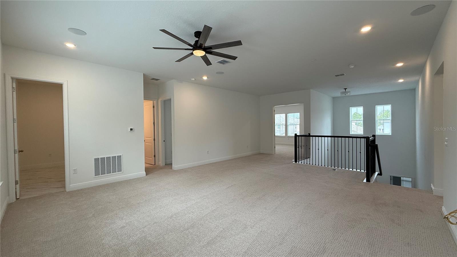 PALMS AT WINDERMERE - Residential Lease