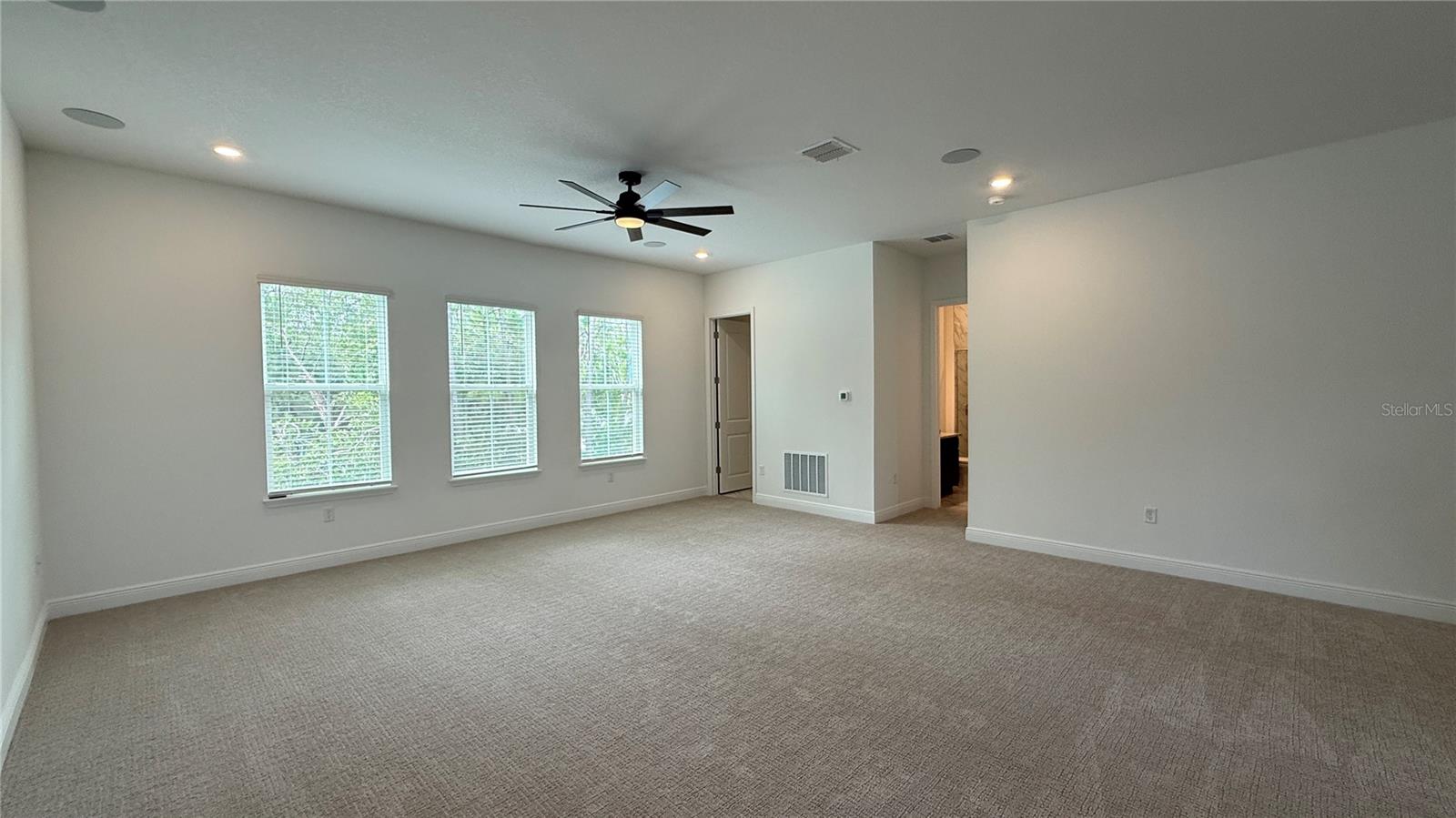 PALMS AT WINDERMERE - Residential Lease