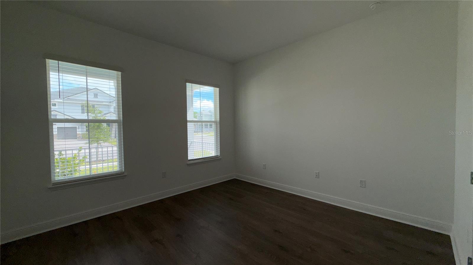 PALMS AT WINDERMERE - Residential Lease