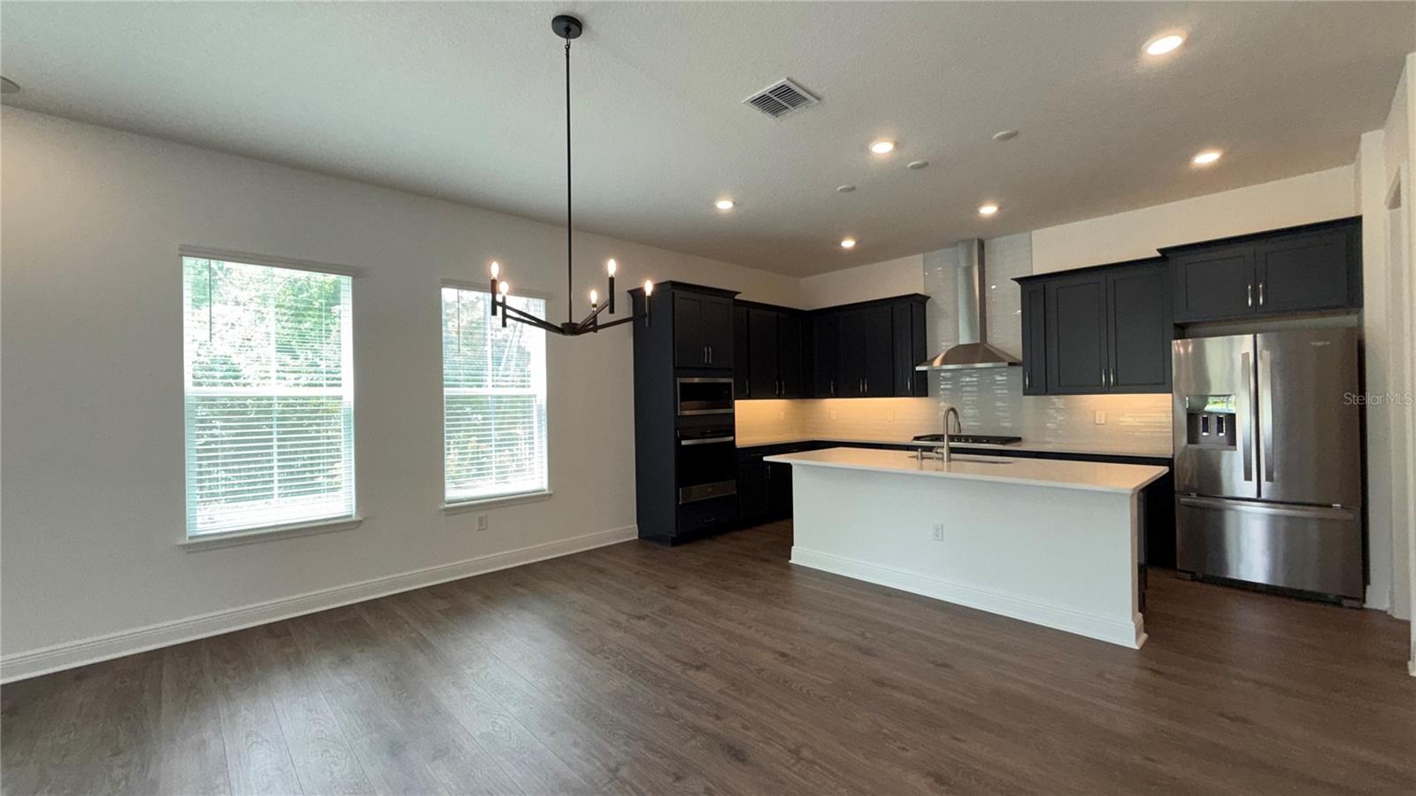 PALMS AT WINDERMERE - Residential Lease