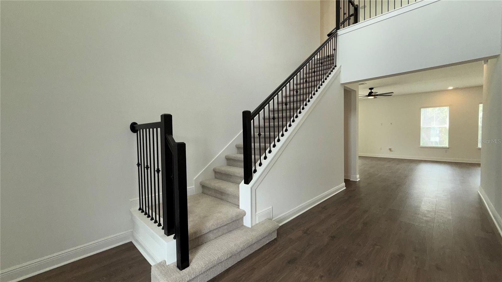 PALMS AT WINDERMERE - Residential Lease