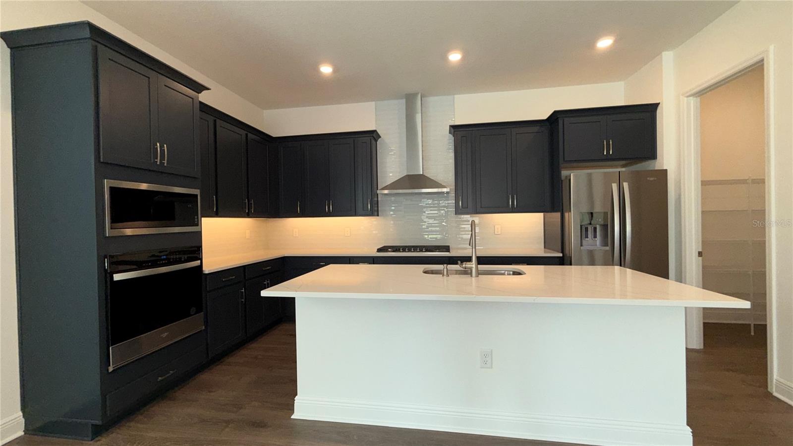 PALMS AT WINDERMERE - Residential Lease
