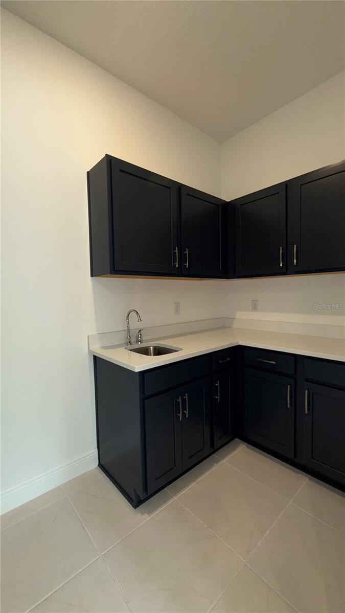 PALMS AT WINDERMERE - Residential Lease