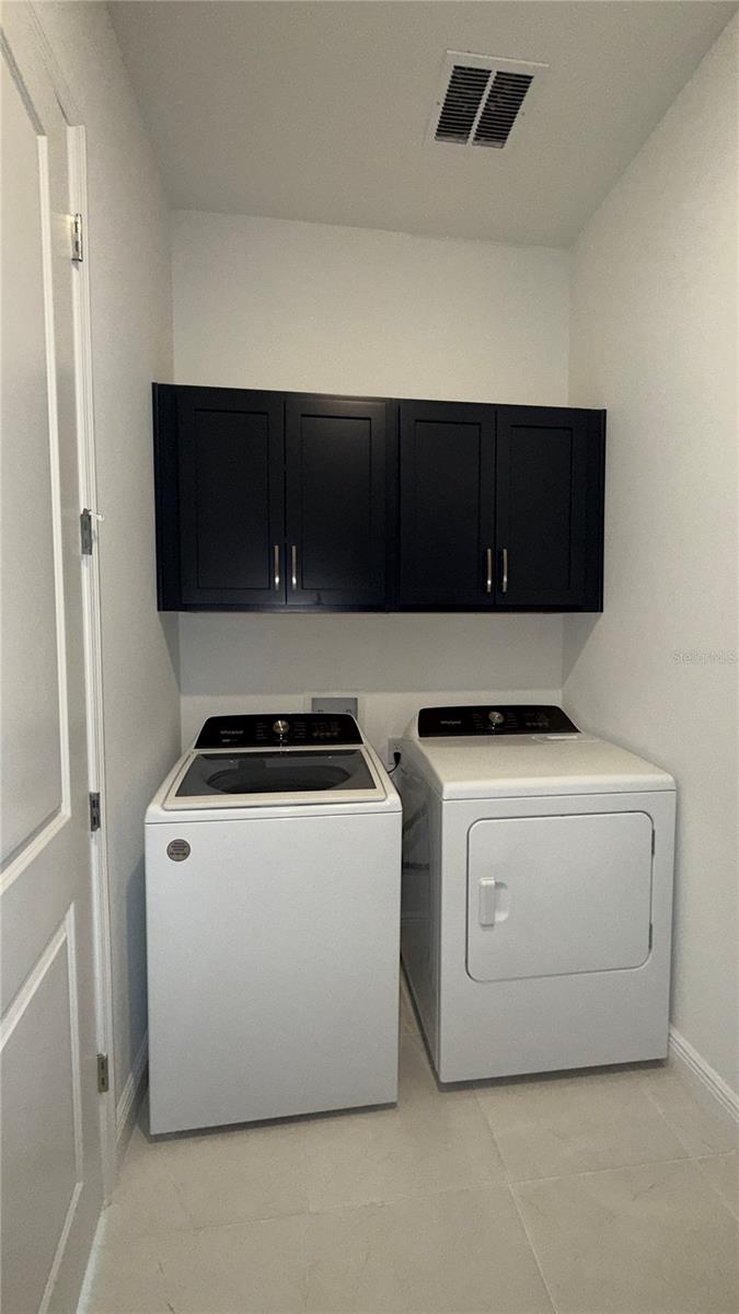 PALMS AT WINDERMERE - Residential Lease