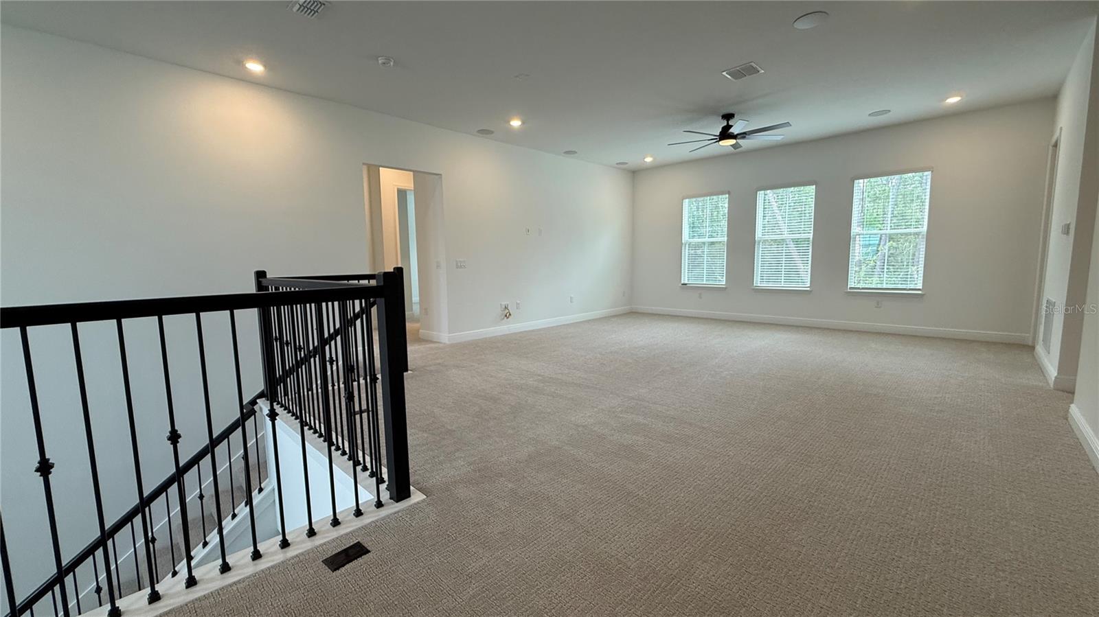 PALMS AT WINDERMERE - Residential Lease