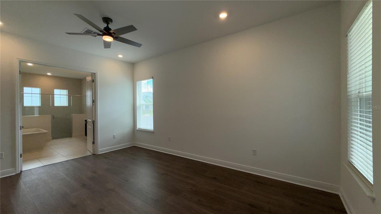 PALMS AT WINDERMERE - Residential Lease