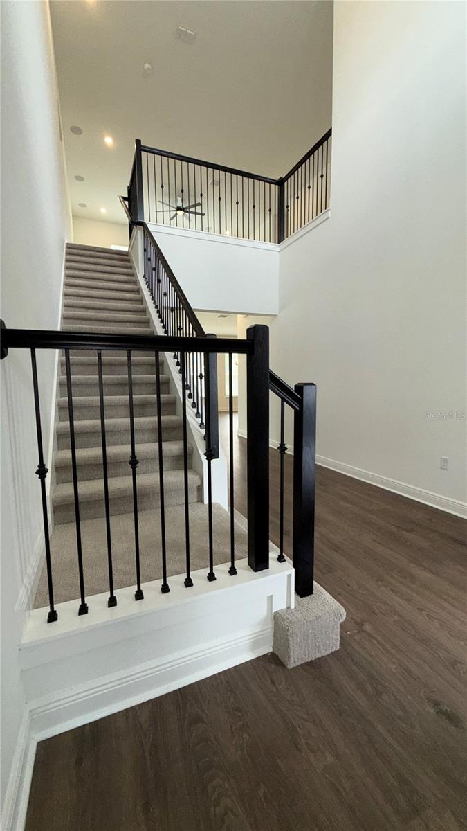 PALMS AT WINDERMERE - Residential Lease