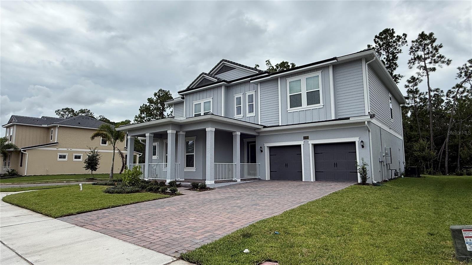 PALMS AT WINDERMERE - Residential Lease
