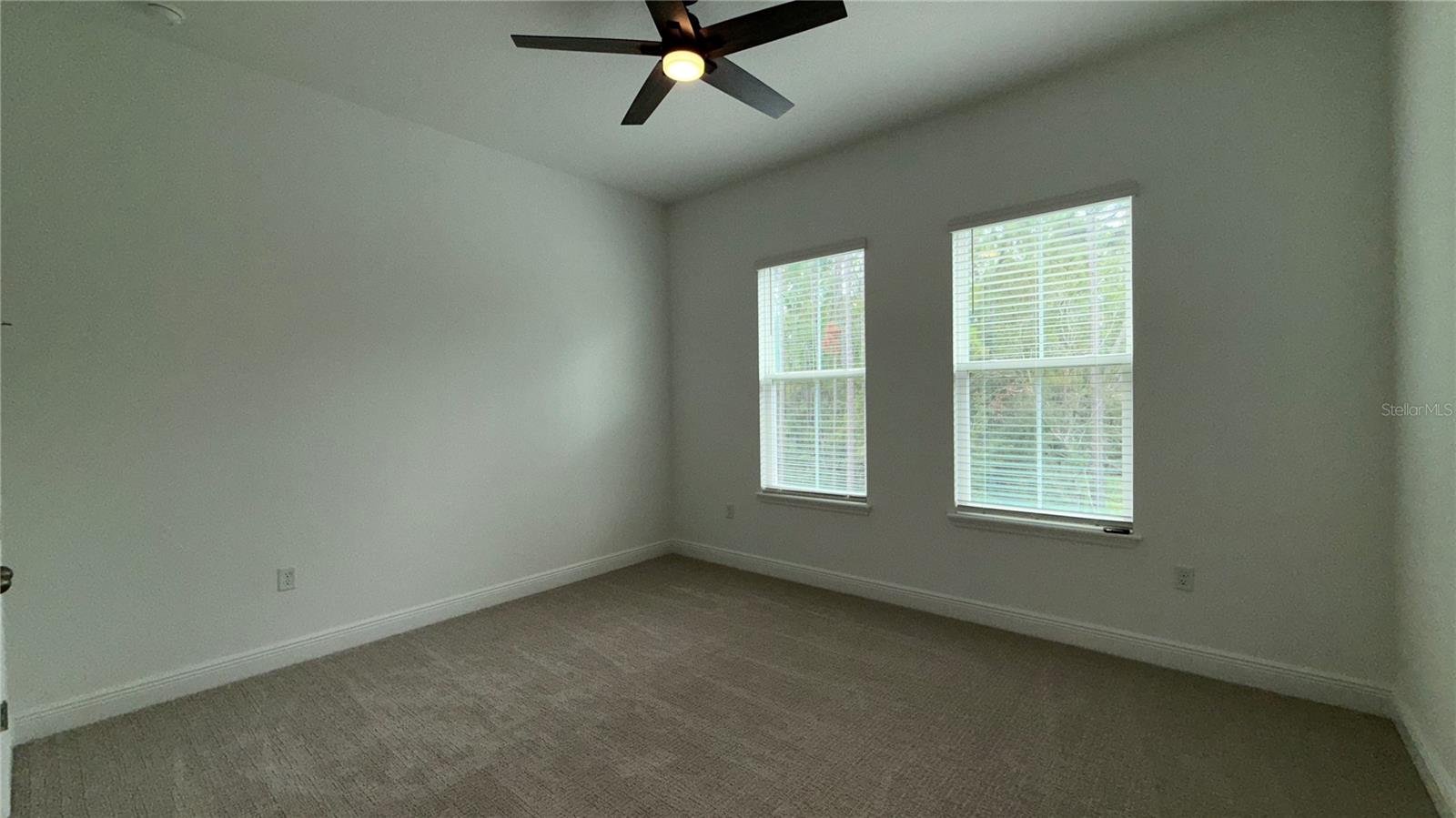 PALMS AT WINDERMERE - Residential Lease