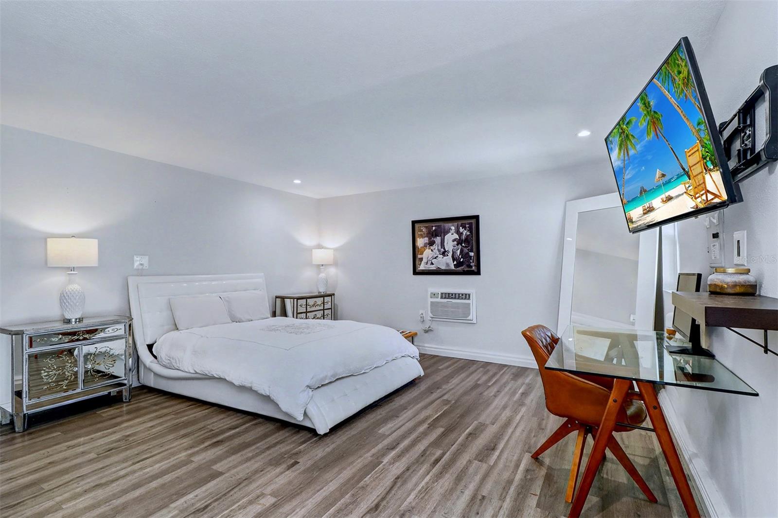 SEMINARY HEIGHTS - Residential