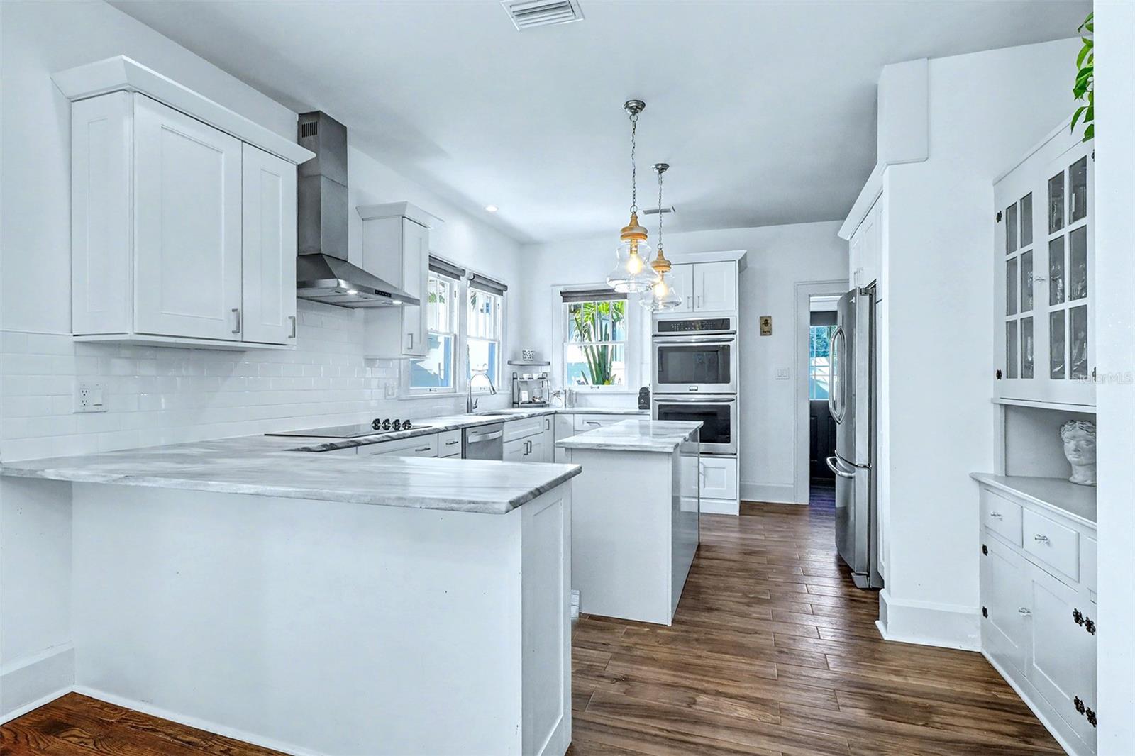 SEMINARY HEIGHTS - Residential