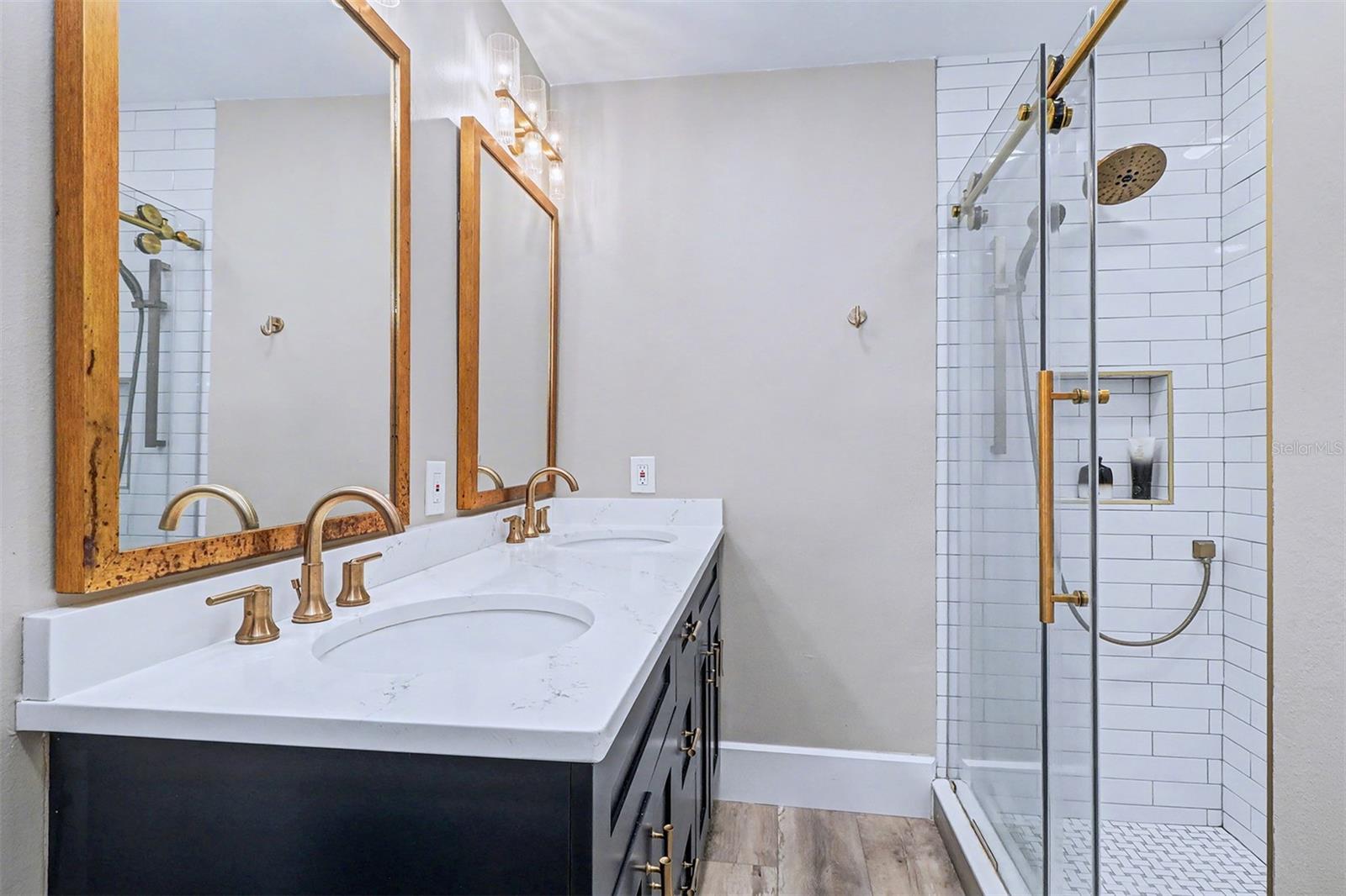 SEMINARY HEIGHTS - Residential