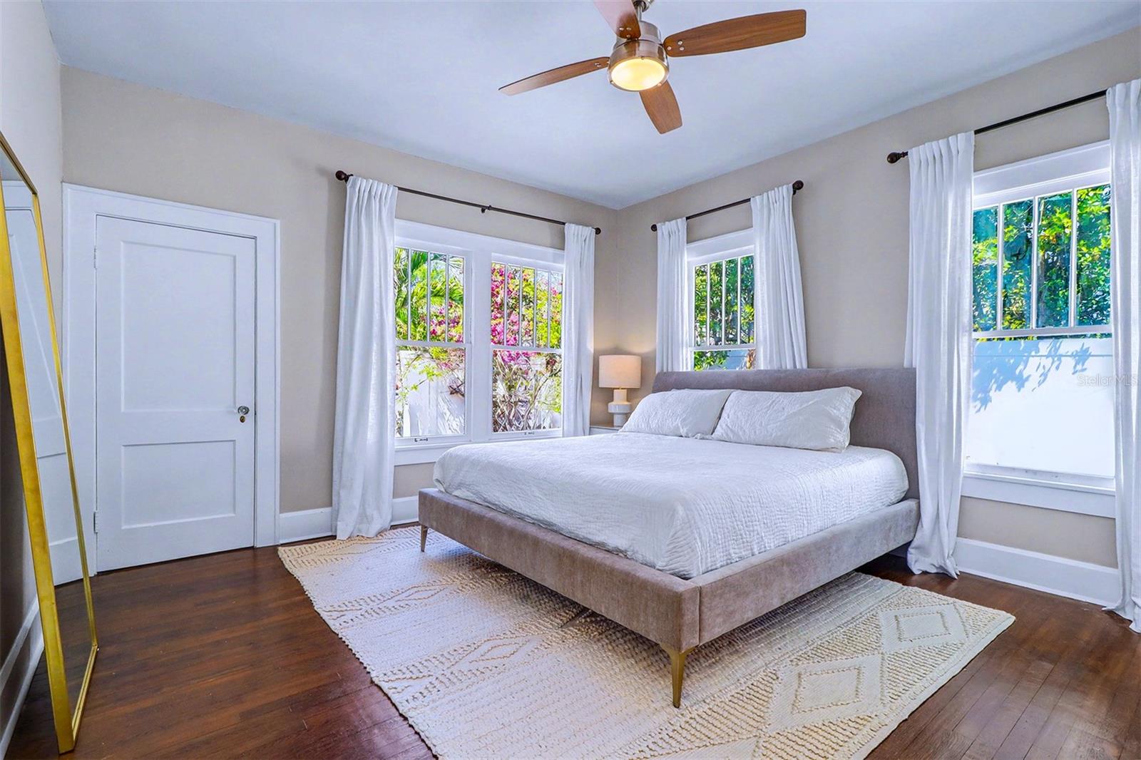 SEMINARY HEIGHTS - Residential