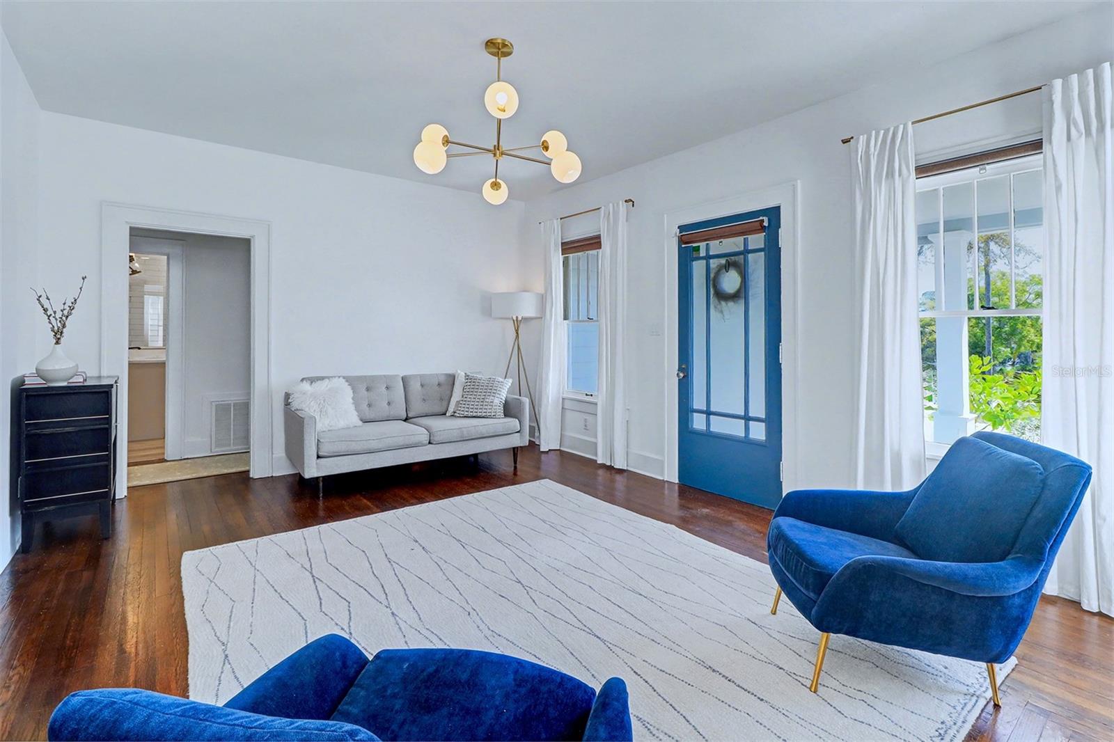 SEMINARY HEIGHTS - Residential