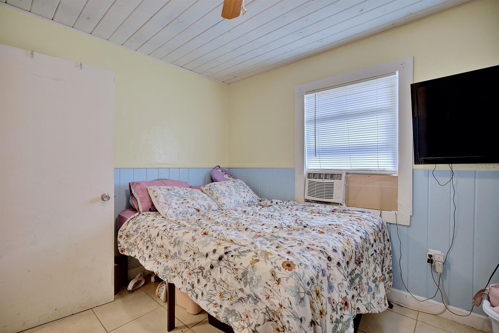 AVON PARK - Residential