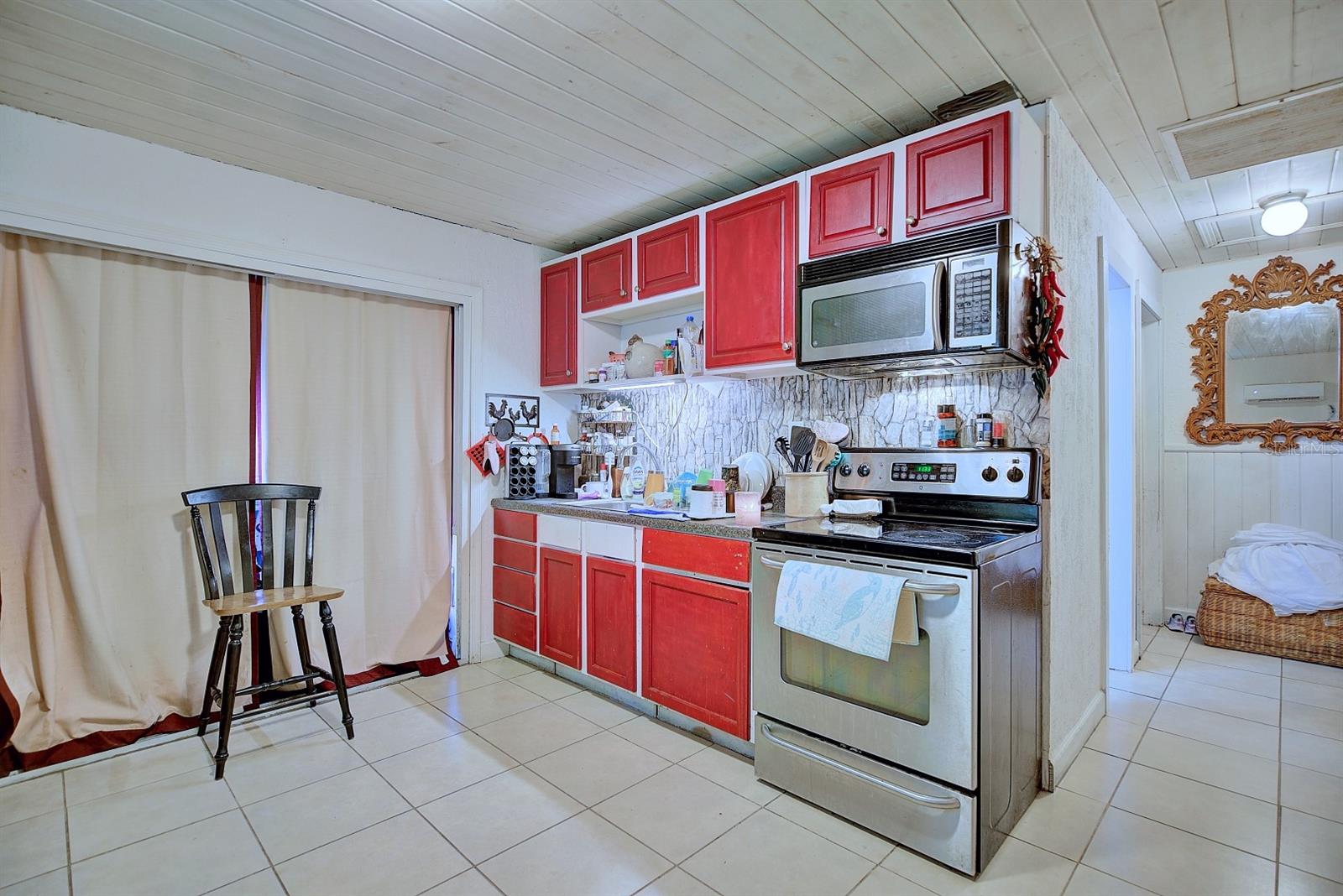 AVON PARK - Residential