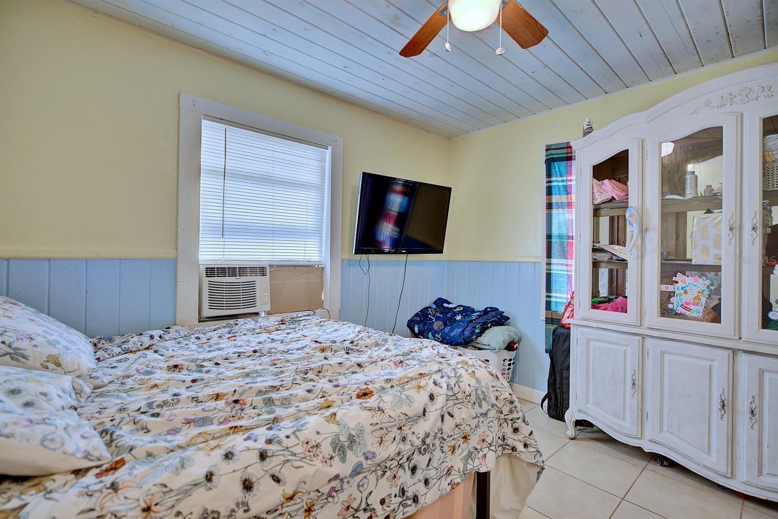 AVON PARK - Residential