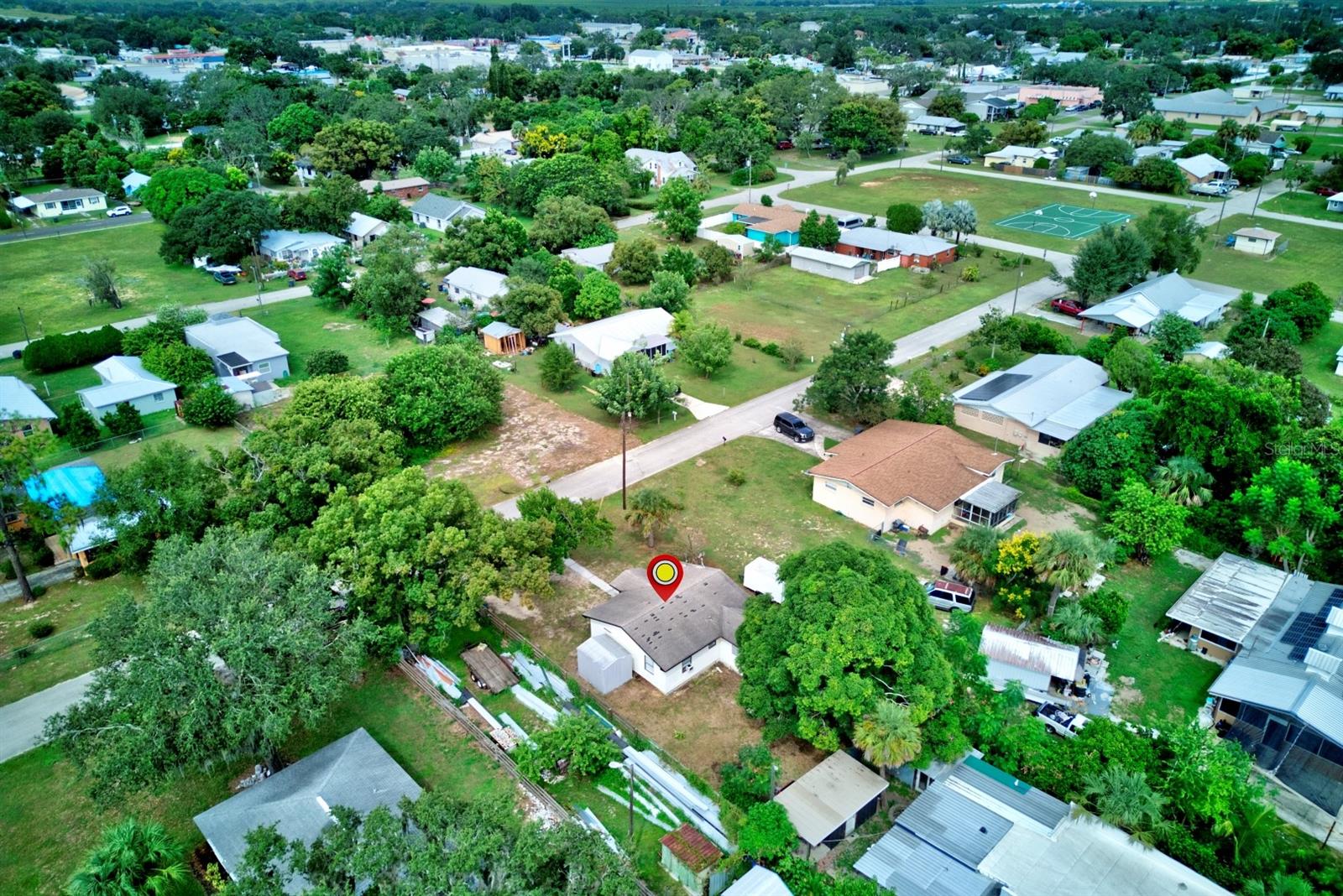 AVON PARK - Residential