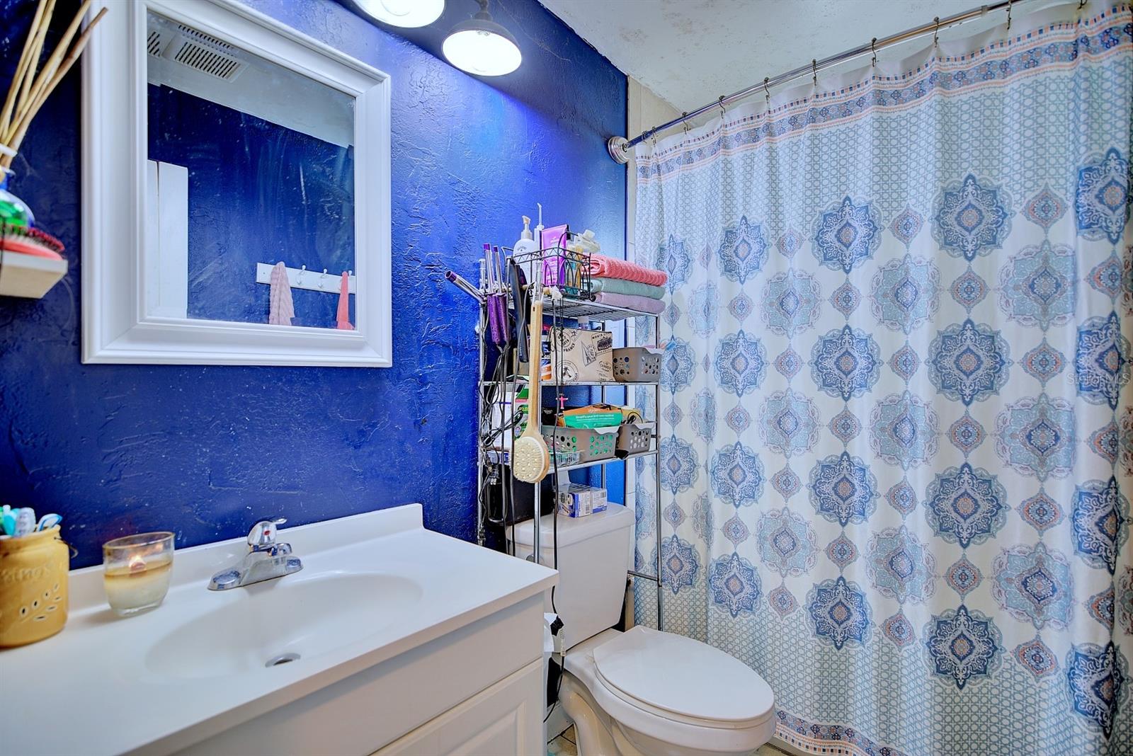 AVON PARK - Residential