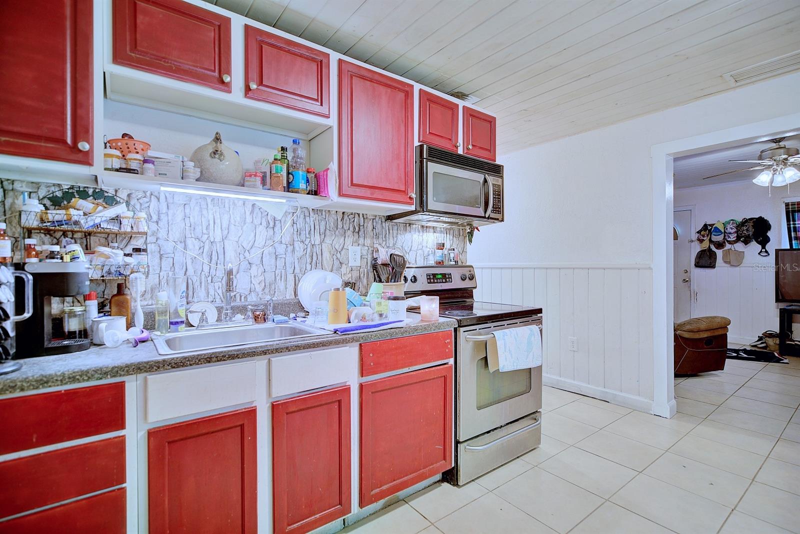 AVON PARK - Residential