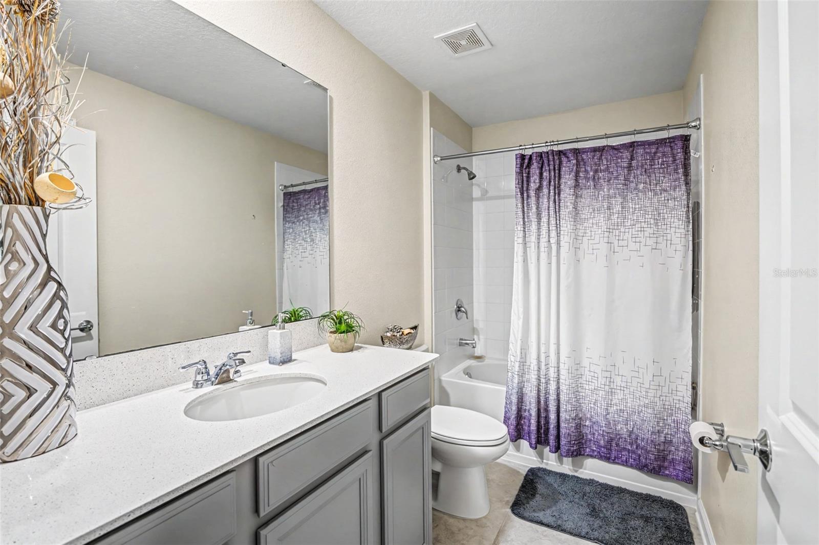 OLD HICKORY 50S - Residential