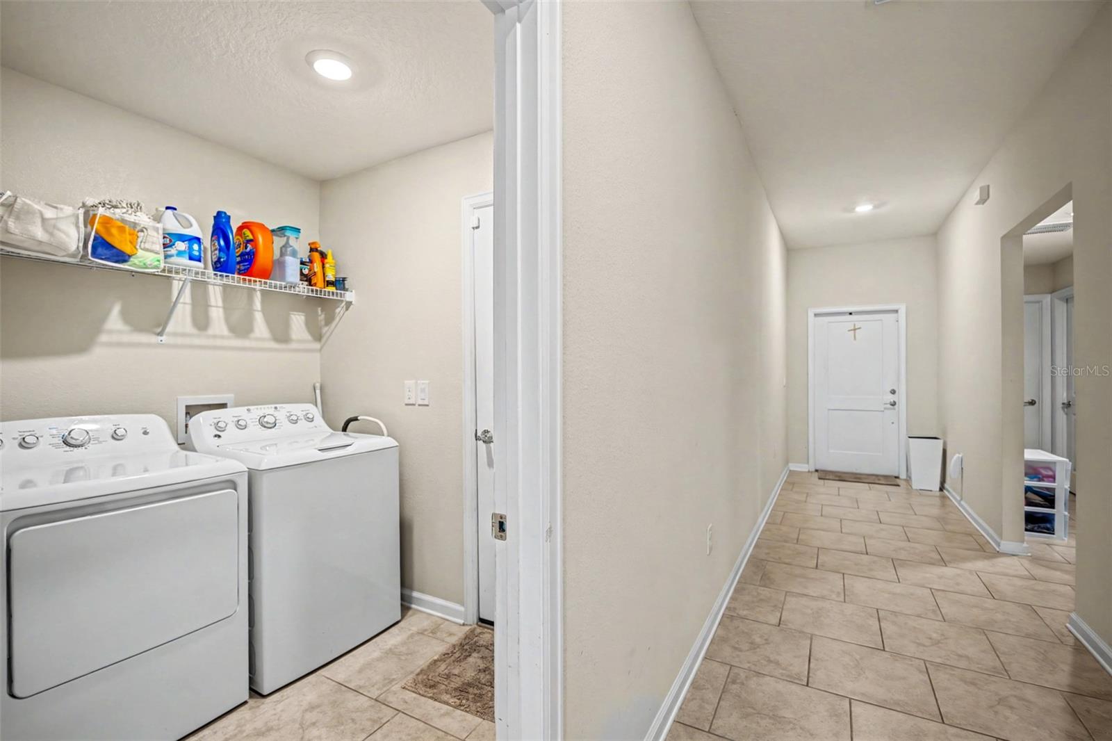 OLD HICKORY 50S - Residential