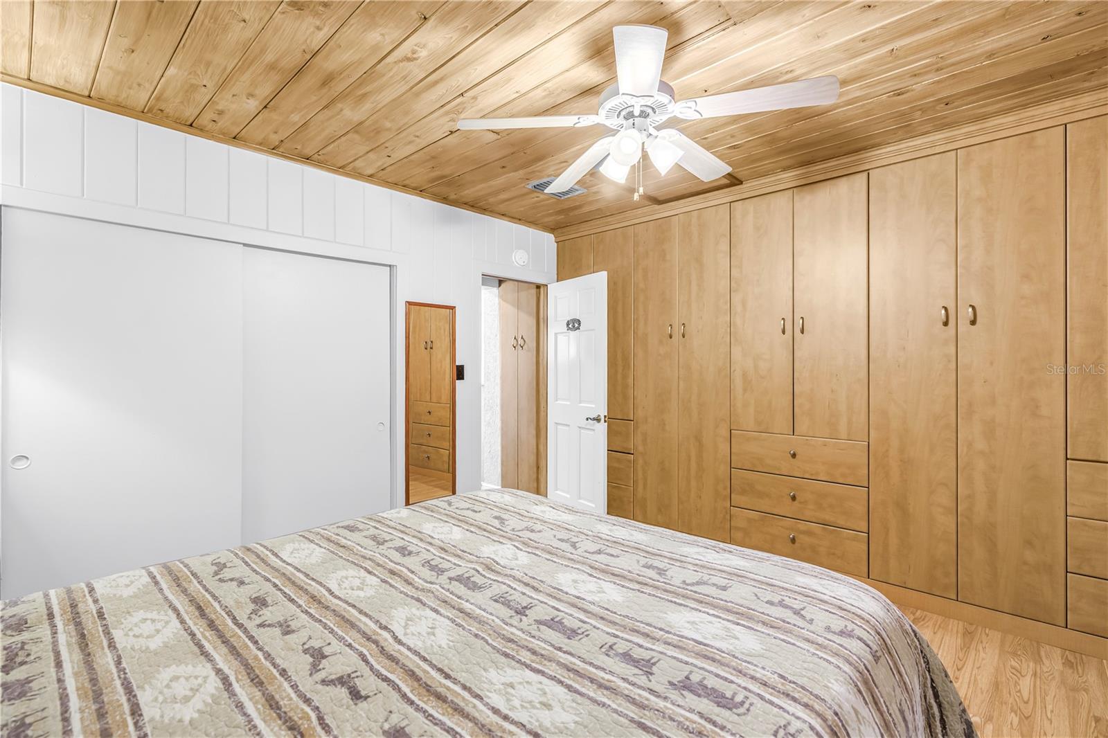 GOLF VIEW PARK - Residential