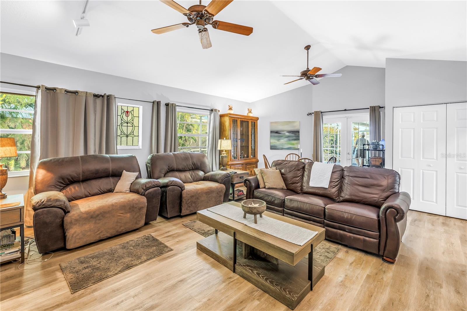 GOLF VIEW PARK - Residential