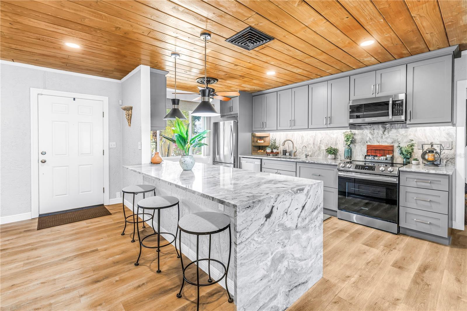 GOLF VIEW PARK - Residential