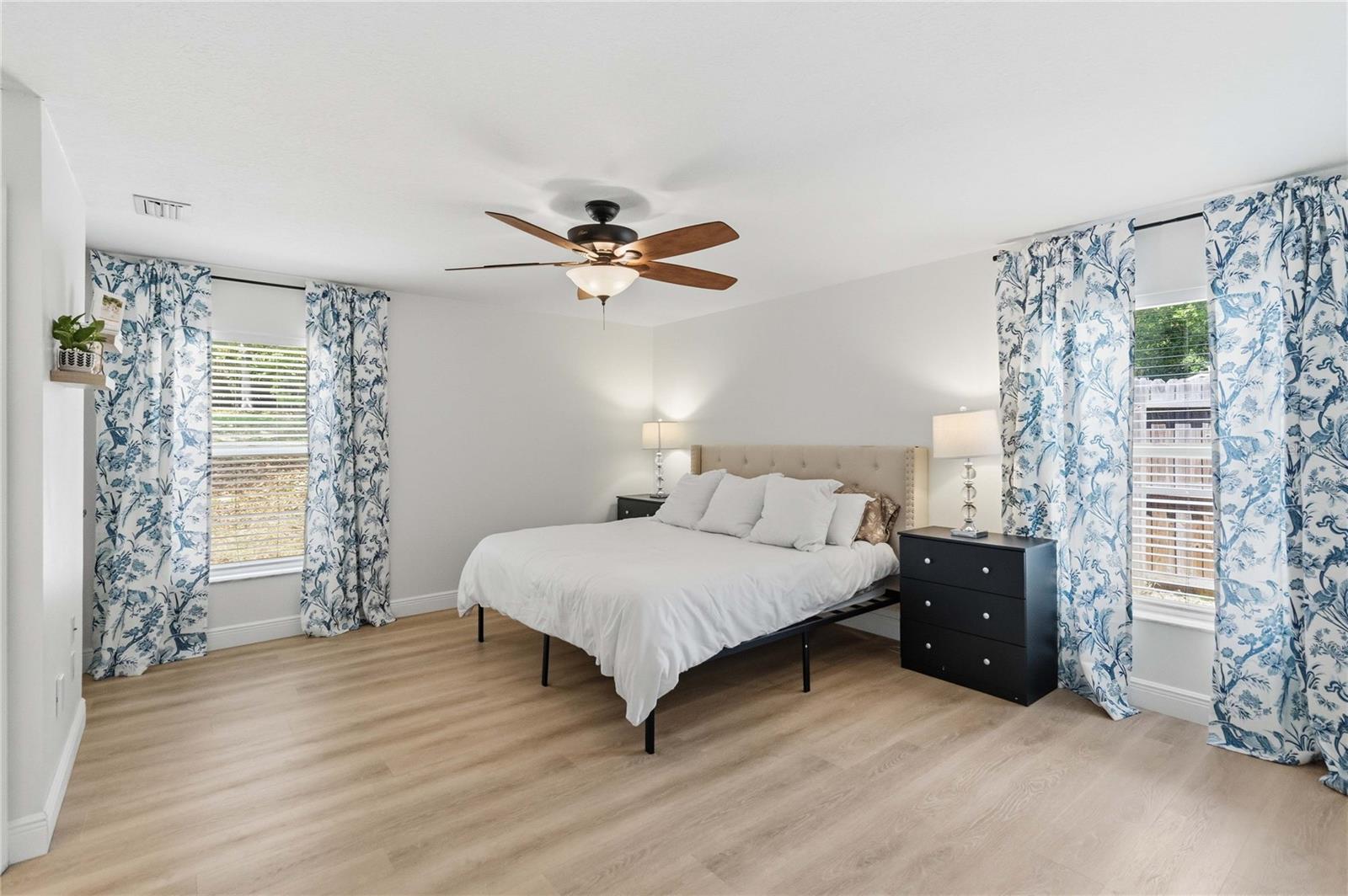 HARBAR OAKS SUB - Residential