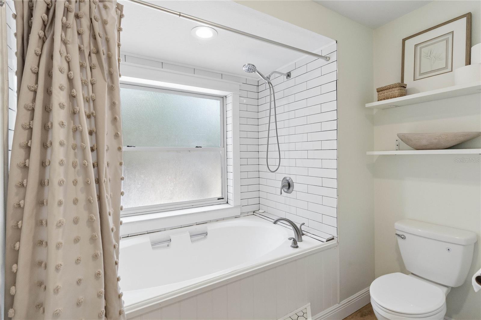 HARBAR OAKS SUB - Residential