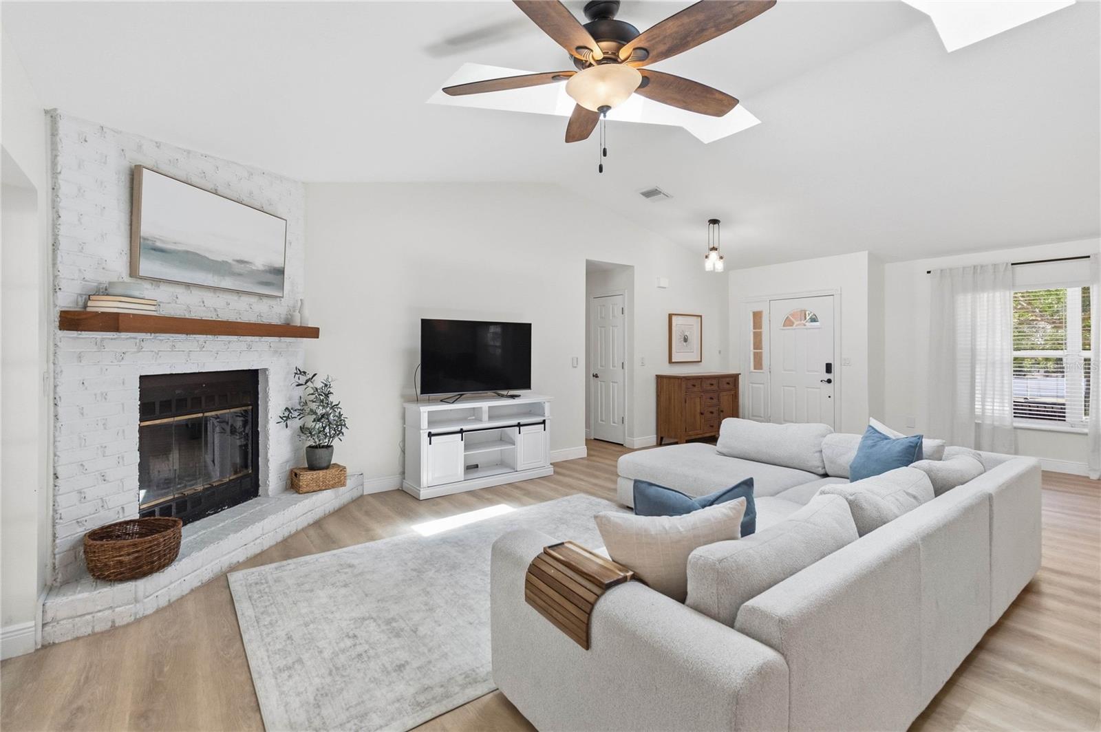 HARBAR OAKS SUB - Residential