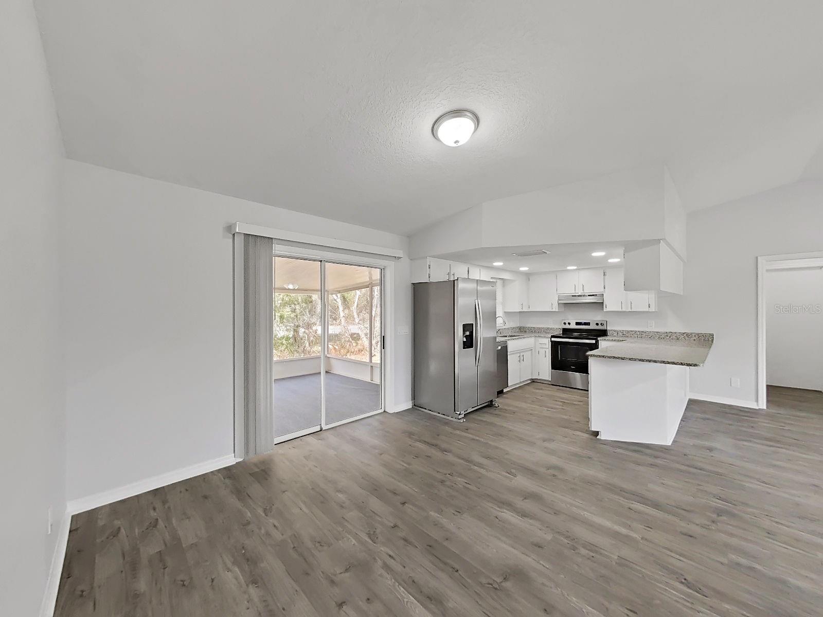 PINE GROVE - Residential