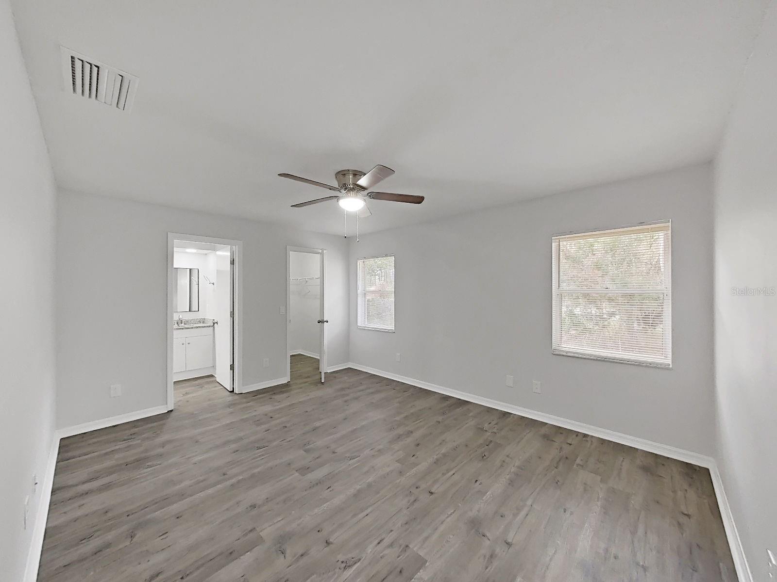 PINE GROVE - Residential