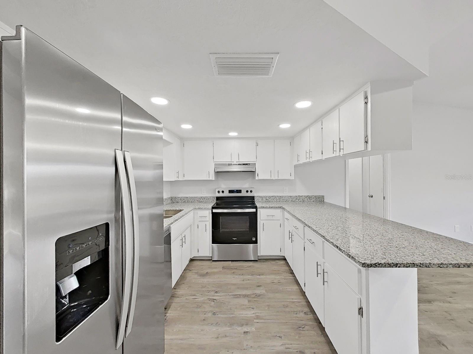 PINE GROVE - Residential