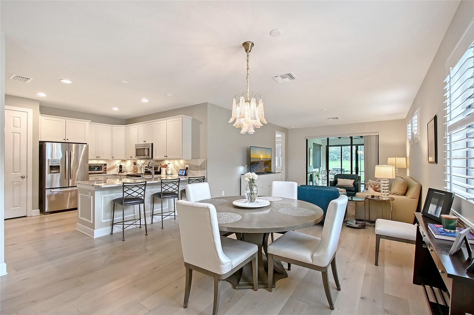 17109 KENTON TERRACE