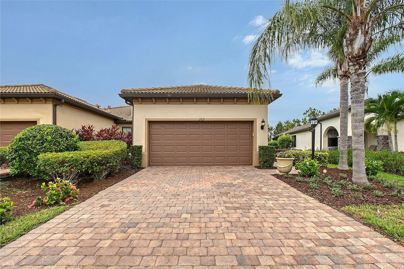 17109 KENTON TERRACE