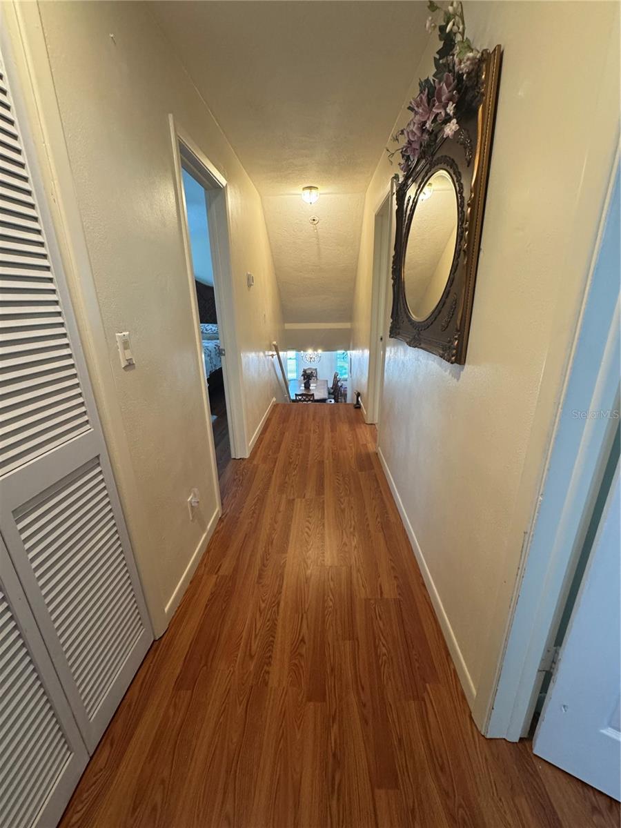 SPANISH ACRES - Residential