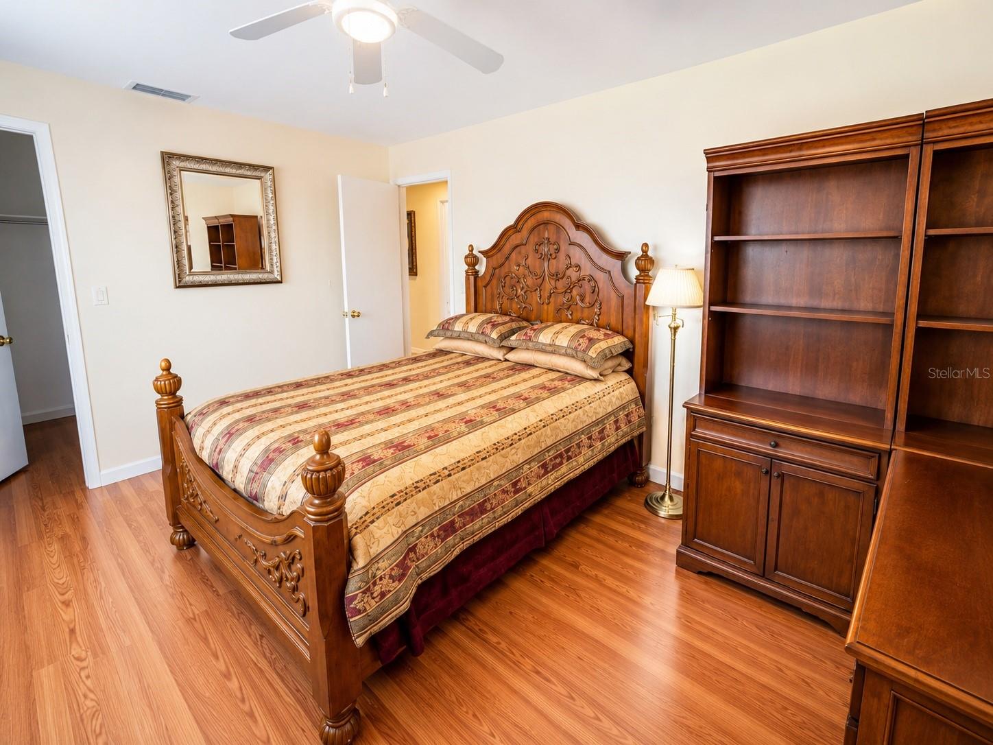 SPANISH ACRES - Residential
