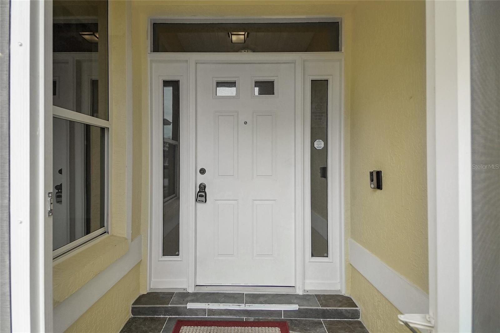 32948 RAMBLING OAKS COURT