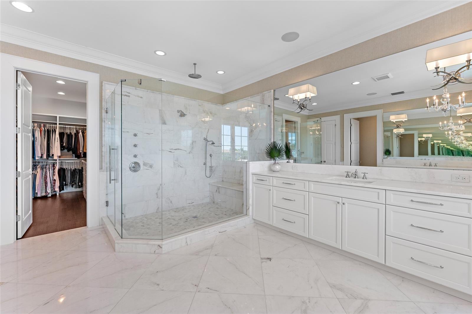 SUNSET PARK ISLES UNIT 5 - Residential