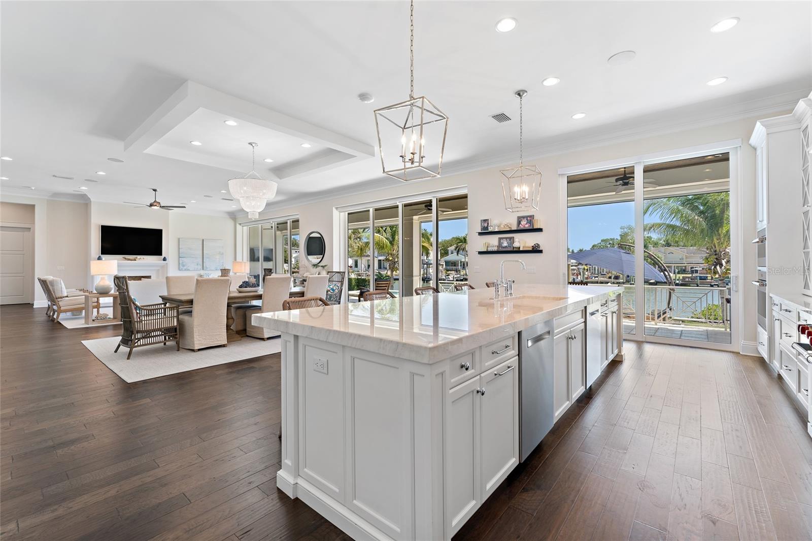 SUNSET PARK ISLES UNIT 5 - Residential