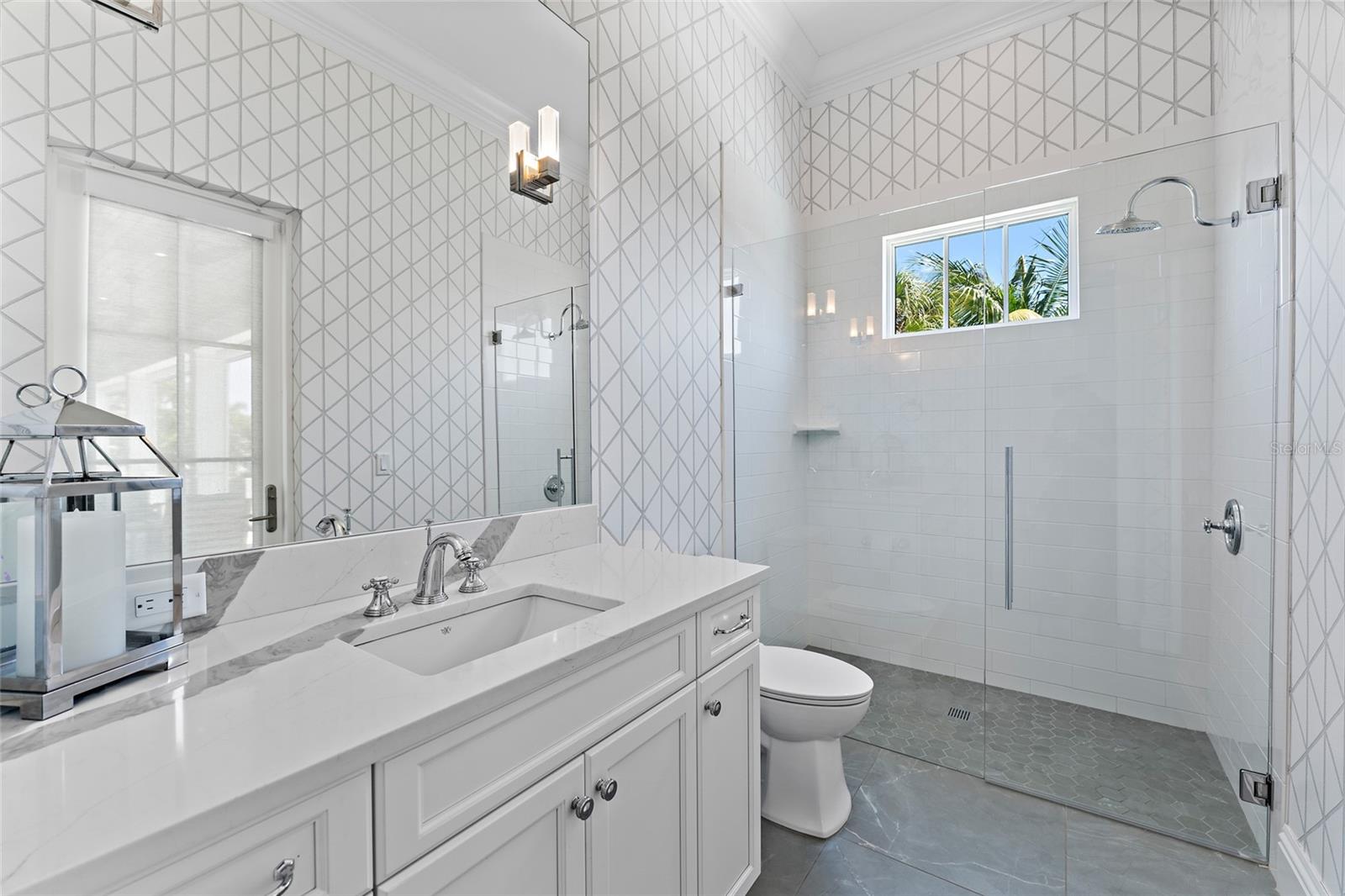 SUNSET PARK ISLES UNIT 5 - Residential