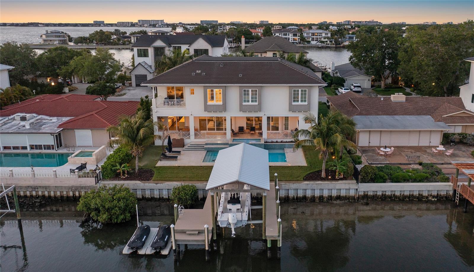 SUNSET PARK ISLES UNIT 5 - Residential