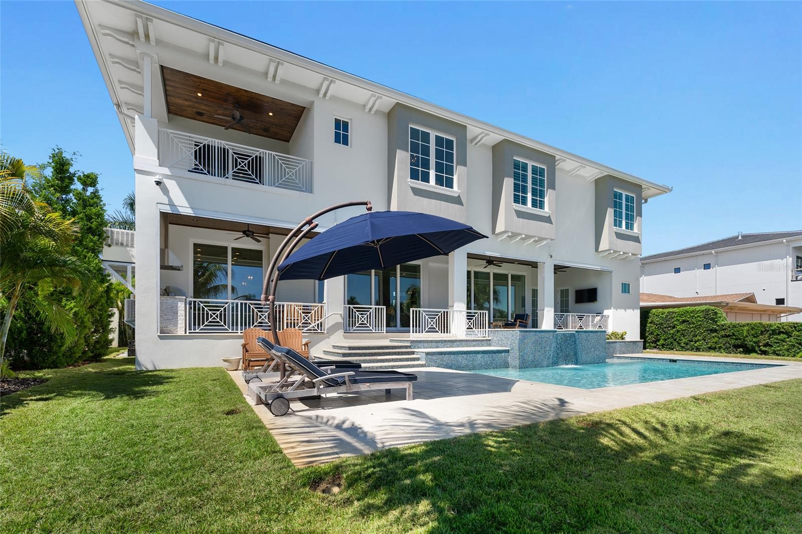 SUNSET PARK ISLES UNIT 5 - Residential