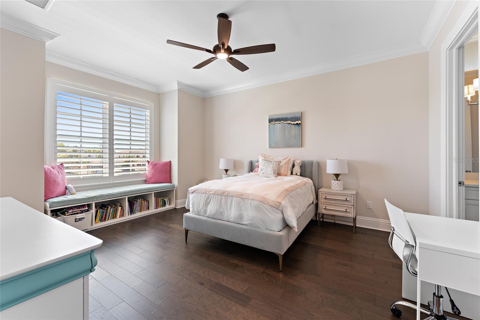 SUNSET PARK ISLES UNIT 5 - Residential