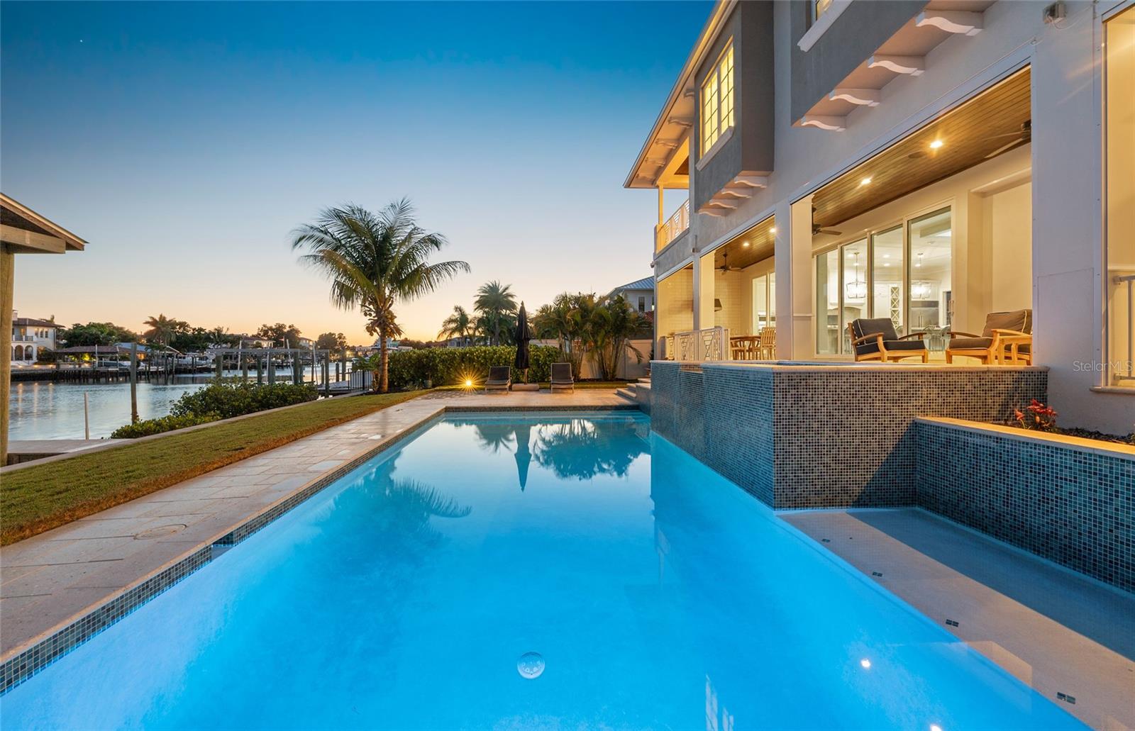 SUNSET PARK ISLES UNIT 5 - Residential